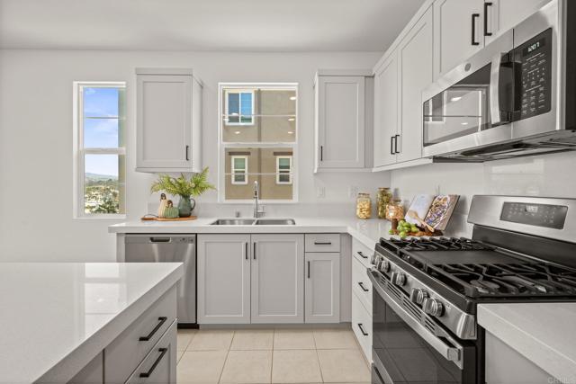 1229 Sunrise, San Marcos CA: https://media.crmls.org/mediaz/147d671c-f20d-4474-9d4d-c1ad3c1ac26b.jpg