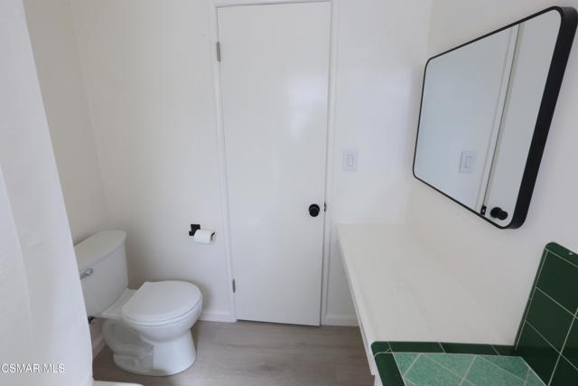 21935 Ybarra Road, Woodland Hills CA: https://media.crmls.org/mediaz/147fa121-6c04-4a1b-b371-0b4fba0dd8d1.jpg