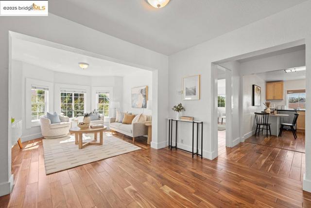 Image 5 of 47 For 9285 D St  