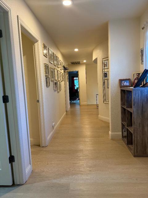 41 Palomino Way, Patterson CA: https://media.crmls.org/mediaz/1480c754-3210-4f83-9eb5-f7f9846fa97f.jpg