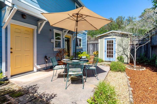 116 Goss Court, Santa Cruz CA: https://media.crmls.org/mediaz/14825b64-1adf-4b15-844f-24cb38bc4963.jpg