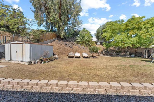 Detail Gallery Image 25 of 31 For 1534 Folkestone St, Spring Valley,  CA 91977 - 4 Beds | 2 Baths
