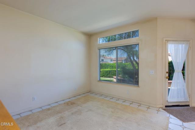1062 Meadowlark Drive, Fillmore CA: https://media.crmls.org/mediaz/1483fe19-6d52-41df-9423-66ead3efb0fe.jpg