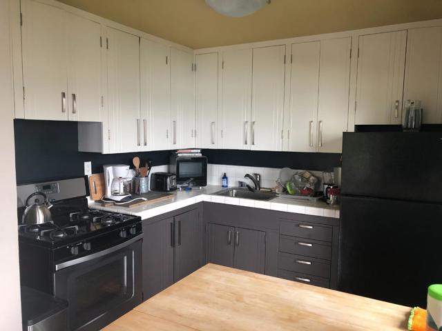 Image 15 of 23 For 126 Edwards Avenue