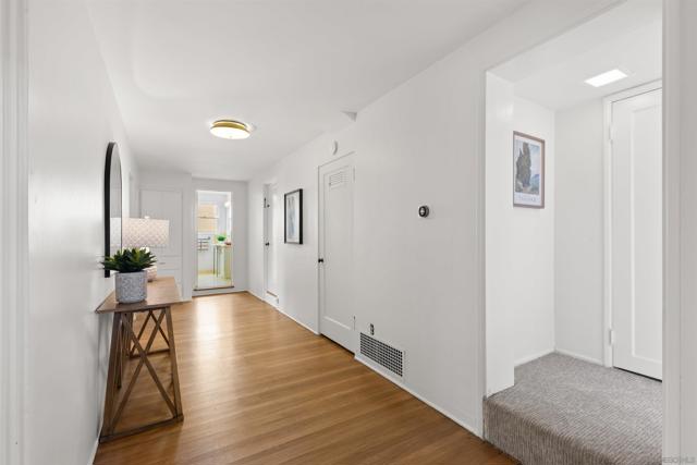 933 Rosecrans, San Diego CA: https://media.crmls.org/mediaz/14848615-dfc5-40b0-b974-c1c1de5b6733.jpg