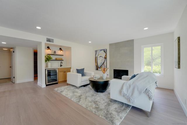 3302 Vista Rocosa, Escondido CA: https://media.crmls.org/mediaz/14852ef1-c7d7-4e1b-9f47-663a872af151.jpg
