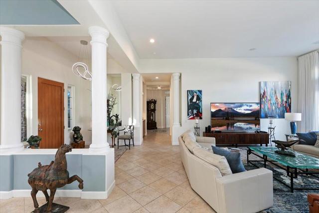 50 Toscana Way E, Rancho Mirage, CA 92270