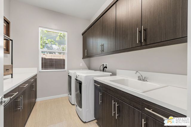 1385 Passage Street, Palm Springs, CA 92262