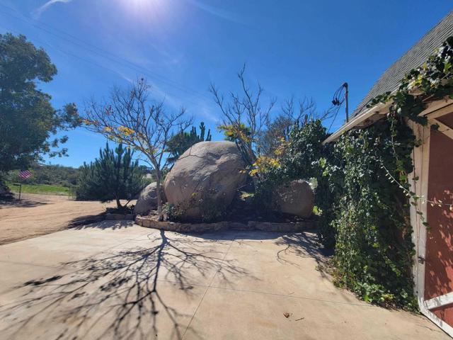 Detail Gallery Image 20 of 63 For 2494 Donnil Lane, Fallbrook,  CA 92028 - 3 Beds | 2 Baths