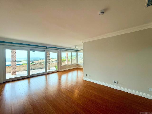 3063 Nute Way, San Diego CA: https://media.crmls.org/mediaz/14869511-0540-41c1-963e-35a4a595ce6e.jpg