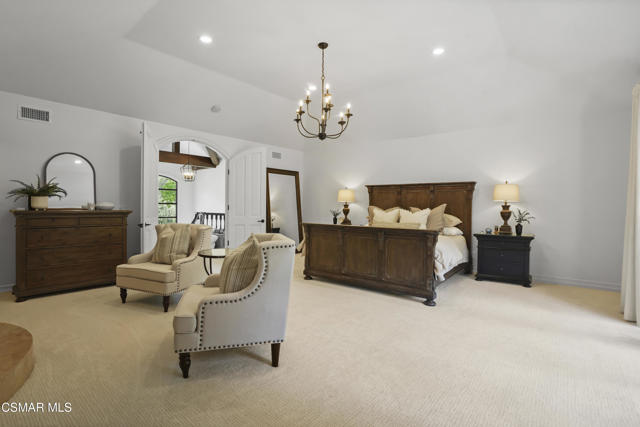 29270 Wagon Road, Agoura Hills CA: https://media.crmls.org/mediaz/1486e70a-ef6f-47b2-898a-dbd8d1c0f1cf.jpg