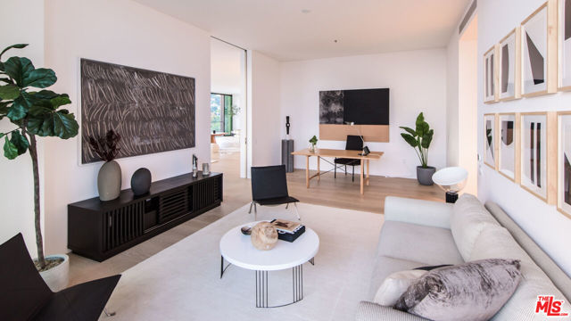9040 W Sunset Blvd, West Hollywood CA: https://media.crmls.org/mediaz/14873221-1816-4355-b519-b7fd6d4dcf67.jpg