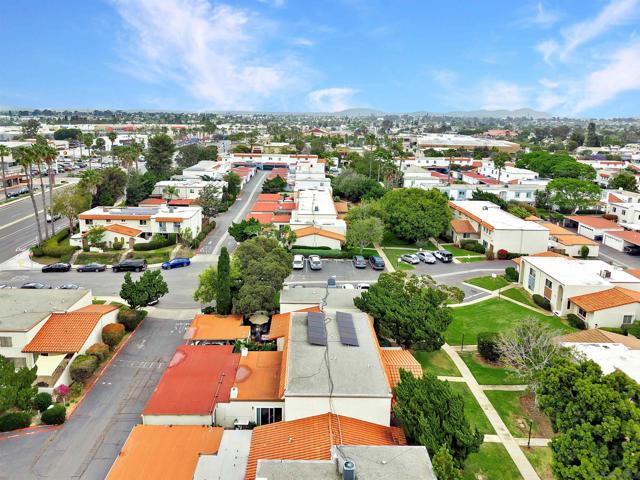 4186 Balboa Way, Clairemont Mesa CA: https://media.crmls.org/mediaz/14889e86-2a4c-4e8e-8282-481b507245d2.jpg
