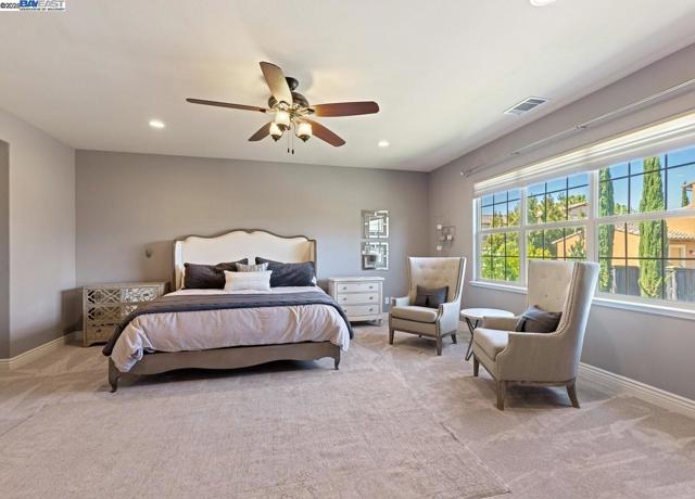 7563 Balmoral Way, San Ramon CA: https://media.crmls.org/mediaz/1488a0f1-9fbb-4004-af5d-3ec3fcc9f87b.jpg