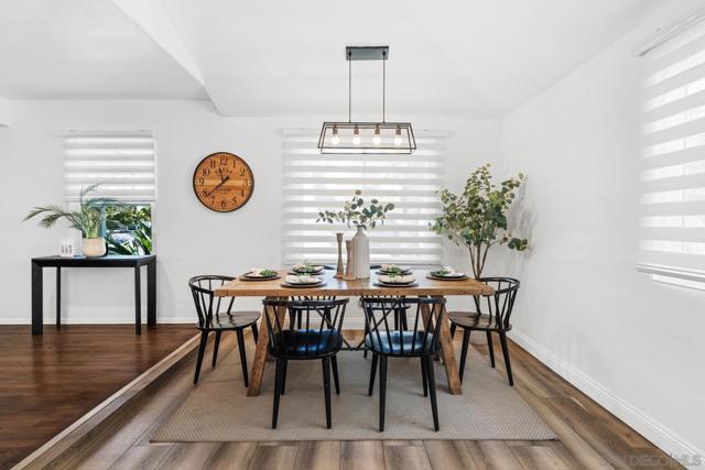516 Bonito Avenue, Imperial Beach CA: https://media.crmls.org/mediaz/1488f689-f98a-4c9c-8053-10ba41f35ba8.jpg