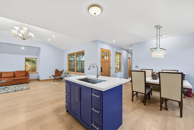 421 Eardley Avenue, Pacific Grove CA: https://media.crmls.org/mediaz/14894e30-378e-4e42-baa1-58b819e2807d.jpg