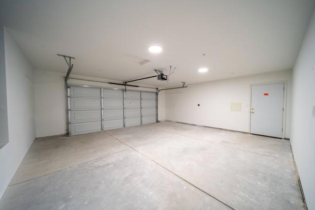 2864 Vista Avenue, Thermal CA: https://media.crmls.org/mediaz/1489a8f7-7146-4081-8d9f-cfcd1561b68e.jpg