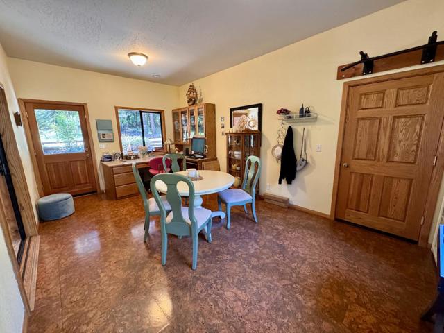 14543 Kathy Lane, Pioneer CA: https://media.crmls.org/mediaz/148aa67c-e6a8-4bb6-876e-4806ae14c397.jpg