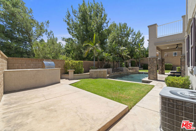 Image 41 of 52 For 8639 Edelweiss Drive