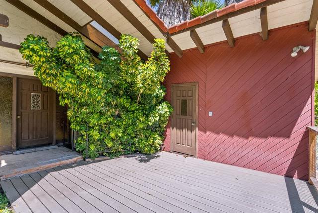 1239 La Madrona Drive, Santa Cruz CA: https://media.crmls.org/mediaz/148b09f7-1879-4374-9617-eb18ac7027ec.jpg