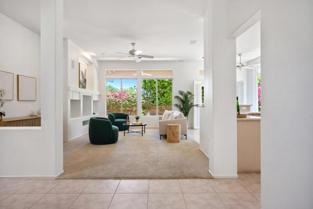 44010 Royal Troon Drive Drive, Indio CA: https://media.crmls.org/mediaz/148c363a-7252-42d0-b162-4e5ba3f2e576.jpg