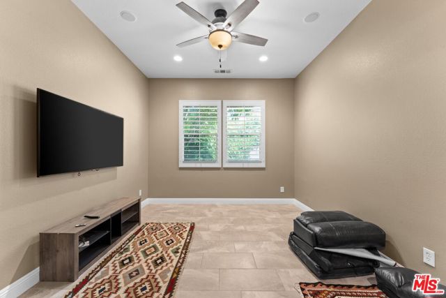 Image 9 of 49 For 43083 Corte Del Oro