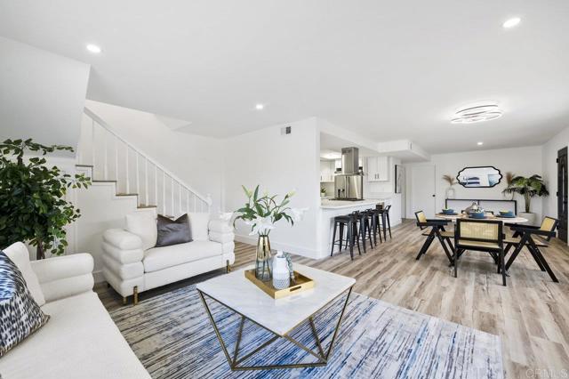 Detail Gallery Image 15 of 58 For 2537 Davis Ave, Carlsbad,  CA 92008 - 4 Beds | 2 Baths