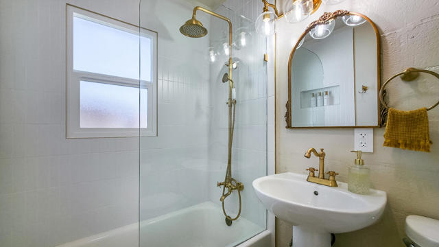 57349 Mesa Drive, Yucca Valley CA: https://media.crmls.org/mediaz/1490816b-0853-4c83-9124-07e7fdc59795.jpg