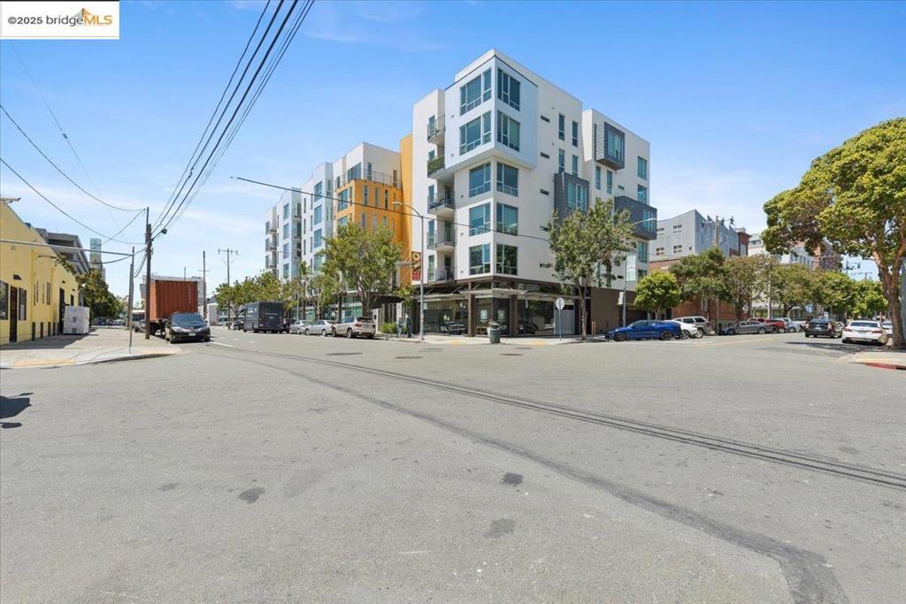 200 2Nd St #309