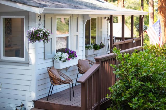 414 Prospect Avenue, Felton CA: https://media.crmls.org/mediaz/14910b5b-2bdc-4180-8d20-f58aad14764d.jpg