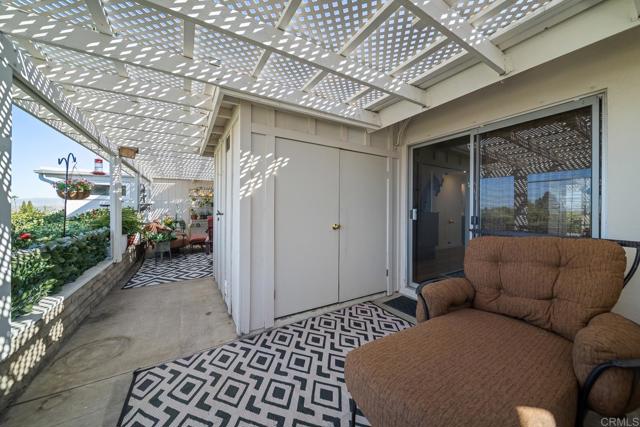 Detail Gallery Image 9 of 26 For 3755 Vista Campana N #57,  Oceanside,  CA 92057 - 2 Beds | 1 Baths