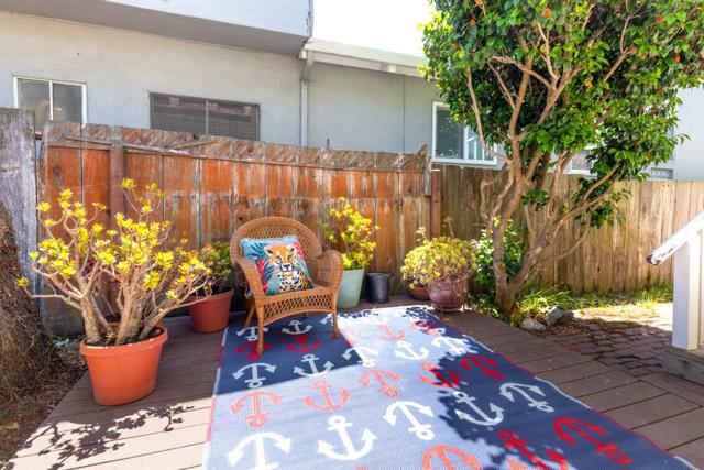 21130 E Cliff Drive, Santa Cruz CA: https://media.crmls.org/mediaz/14925b96-0bb0-44f3-8df0-43ab2f0060f7.jpg