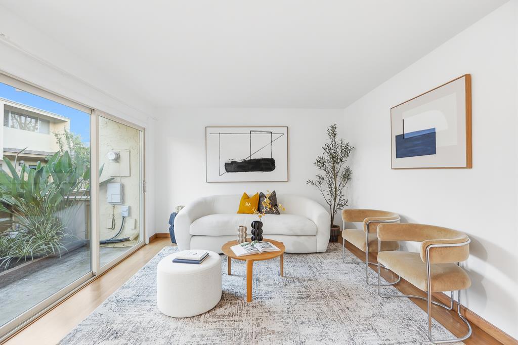 125 Connemara Way #32