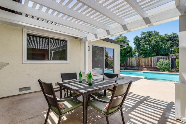 2688 Gamblin Drive, Santa Clara CA: https://media.crmls.org/mediaz/14933e44-1baa-4c68-bb43-2396bd1fddff.jpg