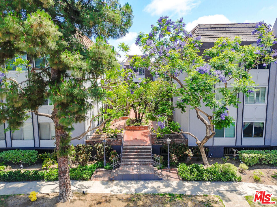 MLS #25597033 image #19