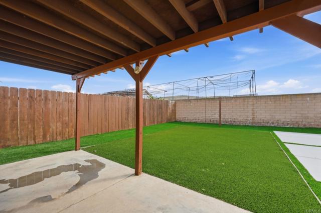 Detail Gallery Image 34 of 43 For 11397 Polaris Dr, San Diego,  CA 92126 - 2 Beds | 2 Baths