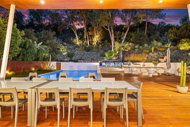 6672 Avenida Andorra, La Jolla CA: https://media.crmls.org/mediaz/1494b4f6-b540-4f48-91a8-8cd6181c75c4.jpg