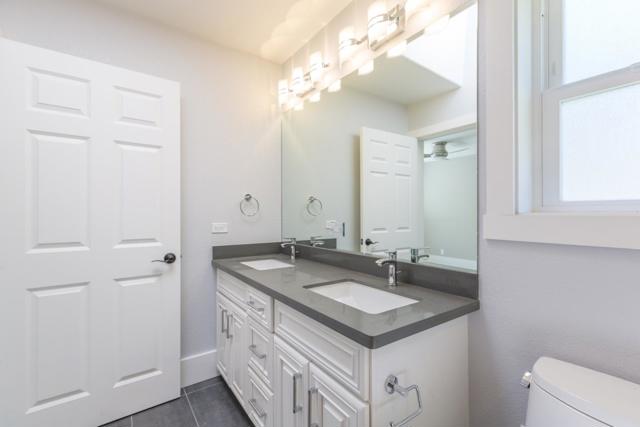 235 Seale Avenue, Palo Alto CA: https://media.crmls.org/mediaz/149725bc-1311-4aac-bb3e-716163963ed9.jpg