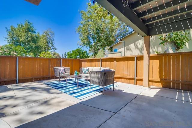 10262 Michala, Santee CA: https://media.crmls.org/mediaz/14974e92-7eca-4868-a6d9-7175d942d9b0.jpg