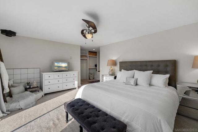 4810 Baylor Dr, San Diego CA: https://media.crmls.org/mediaz/1498bede-d6a9-477f-b36b-95cd3f3d51f7.jpg