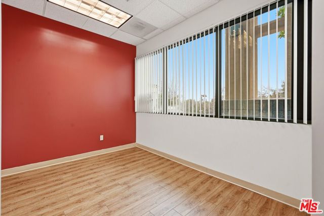  Commercial for Sale in Thousand Oaks, California