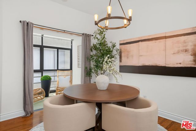 1222 North Kings Road, 8 photo 6