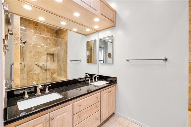 45 Lincoln Place, Rancho Mirage CA: https://media.crmls.org/mediaz/149ad789-8b47-4be4-8e28-c65d00442bbd.jpg