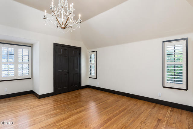 2525 Monterey Road, San Marino CA: https://media.crmls.org/mediaz/149be48a-d2cd-453d-ad7c-cc9c118c5e01.jpg
