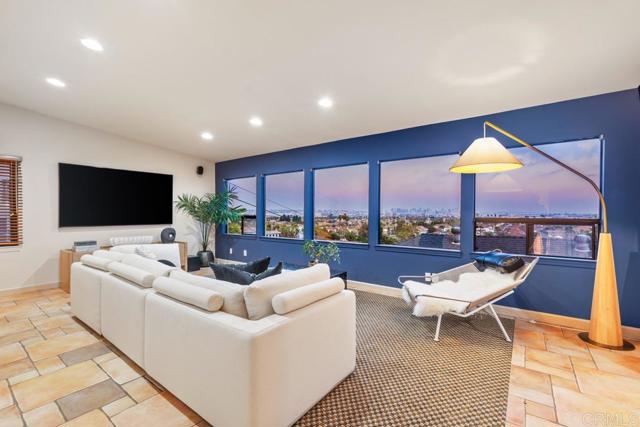3145 Quimby Street, San Diego CA: https://media.crmls.org/mediaz/149c7d19-9710-4cbc-af4e-0a7e05acd822.jpg