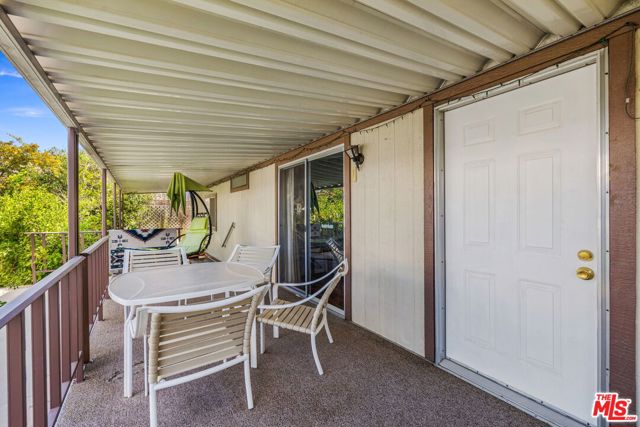 74711 Dillon Road, Desert Hot Springs CA: https://media.crmls.org/mediaz/149cc87d-fc77-46a5-818e-1ed287dafff8.jpg