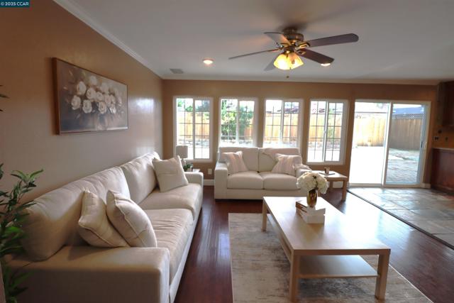 189 Atherton Ave, Pittsburg CA: https://media.crmls.org/mediaz/149d05c5-dc58-46ae-931e-c61792c03930.jpg