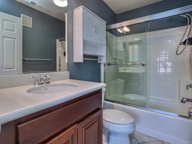 2668 Escala Circle, San Diego CA: https://media.crmls.org/mediaz/149ecb36-0120-49d8-b62e-90a86ef1f8ce.jpg