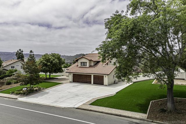 14051 Fiddletown Rd., Poway CA: https://media.crmls.org/mediaz/149f0367-728d-4cef-a200-8df4432dea8c.jpg