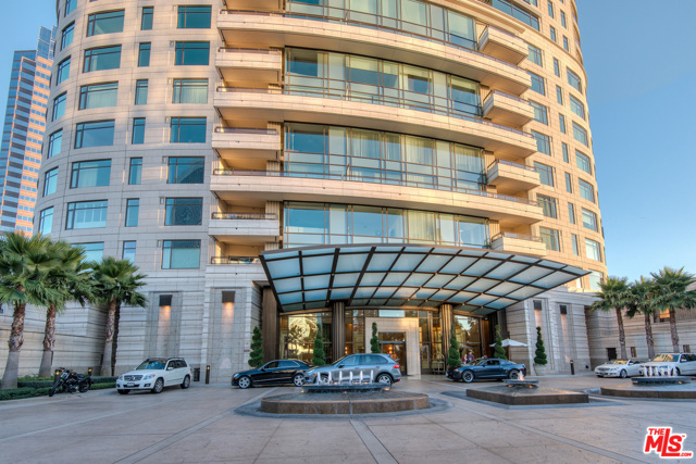 Photo of 1 W Century Drive #9B, Los Angeles, CA 90067